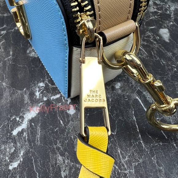 NWOT MARC JACOBS the snapshot shoulder bag - Picture 9 of 11